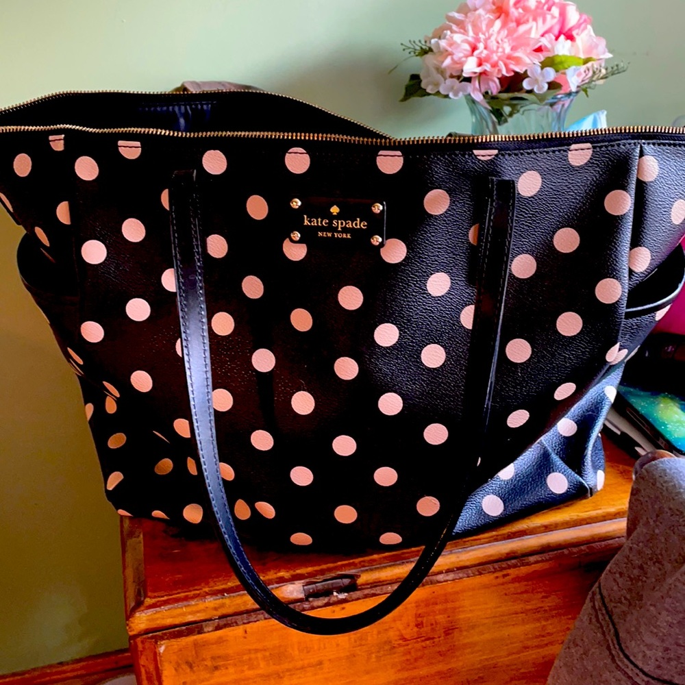 Kate spade Wellesley Adaira tote/baby bag beige